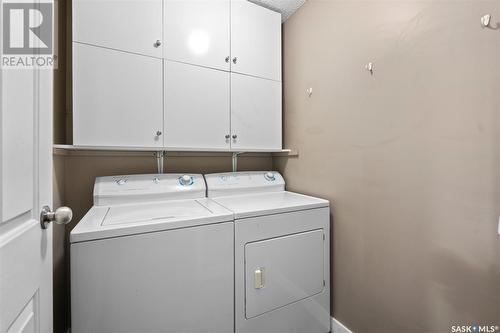 313 3308 33Rd Street W, Saskatoon, SK - Indoor Photo Showing Laundry Room