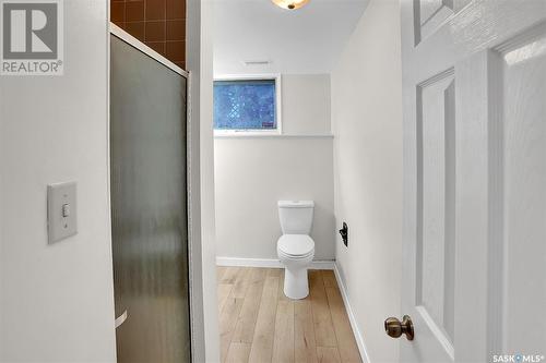 1730 Uhrich Avenue, Regina, SK - Indoor Photo Showing Bathroom