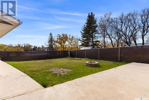 51 Salemka Crescent, Regina, SK - Outdoor