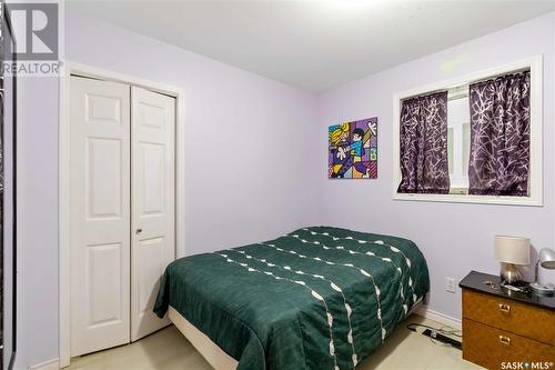 826 Budz Crescent, Saskatoon, SK - Indoor Photo Showing Bedroom