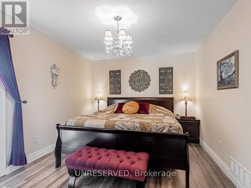 36 Engel Crescent, Barrie, ON - Indoor Photo Showing Bedroom