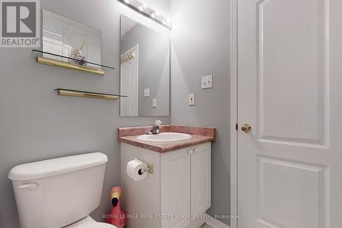 6962 Elliott Parliament Street, Mississauga, ON - Indoor Photo Showing Bathroom