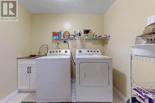 6962 Elliott Parliament Street, Mississauga, ON - Indoor Photo Showing Laundry Room