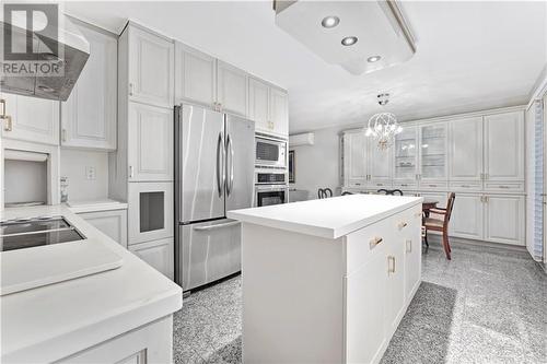 6742 Gilmore Hill Road, Cornwall, ON - Indoor Photo Showing Kitchen With Double Sink