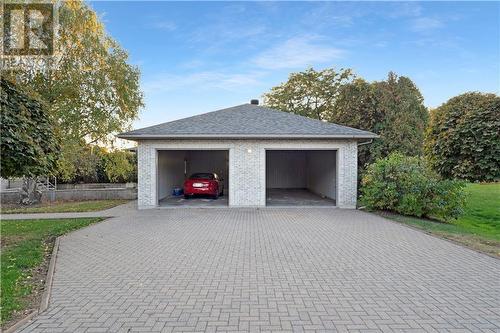 6742 Gilmore Hill Road, Cornwall, ON - Outdoor