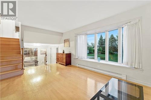 6742 Gilmore Hill Road, Cornwall, ON - Indoor Photo Showing Other Room