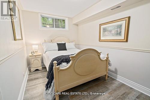 32 Wildwood Mews, Halton Hills, ON - Indoor Photo Showing Bedroom