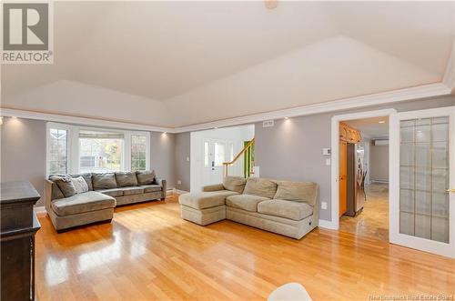 394 Ouellet, Shediac, NB - Indoor Photo Showing Living Room