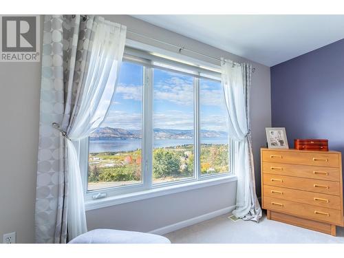 2841 Noyes Road, Naramata, BC - Indoor Photo Showing Bedroom