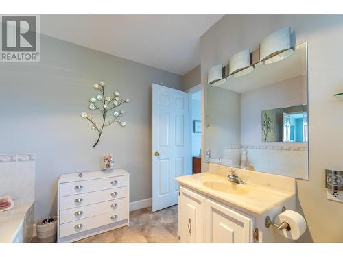 2841 Noyes Road, Naramata, BC - Indoor Photo Showing Bathroom