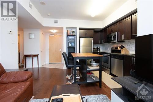 40 Nepean Street Unit#802, Ottawa, ON - Indoor Photo Showing Kitchen With Stainless Steel Kitchen