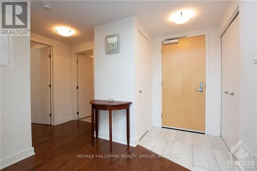 802 - 40 Nepean Street, Ottawa, ON - Indoor Photo Showing Other Room