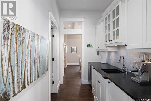 160 Hanley Crescent, Edenwold Rm No. 158, SK - Indoor Photo Showing Kitchen