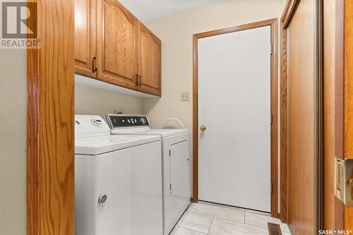 1202 Wascana Highlands, Regina, SK - Indoor Photo Showing Laundry Room