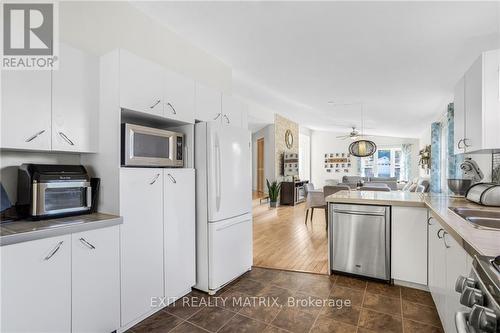 876 Queen Street, Champlain, ON - Indoor Photo Showing Kitchen