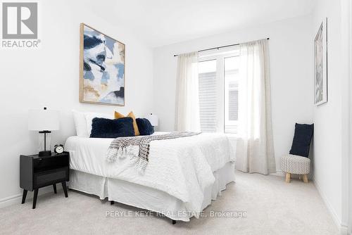 10 Dyer Crescent, Bracebridge, ON - Indoor Photo Showing Bedroom