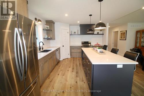 111 Third Street, Brockton, ON - Indoor Photo Showing Kitchen With Double Sink With Upgraded Kitchen