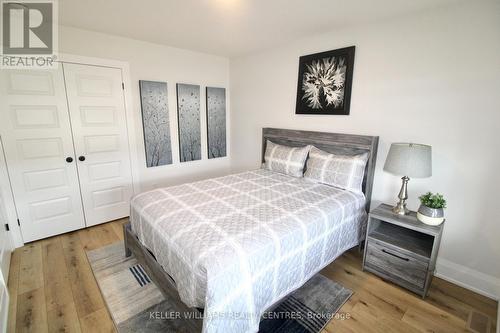 111 Third Street, Brockton, ON - Indoor Photo Showing Bedroom