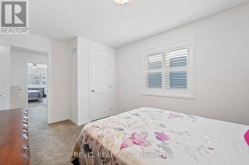 4065 Healing Street, Lincoln, ON - Indoor Photo Showing Bedroom