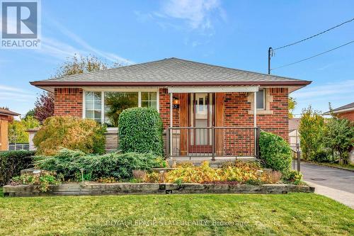 33 Greenwood Street, Hamilton, ON - Outdoor