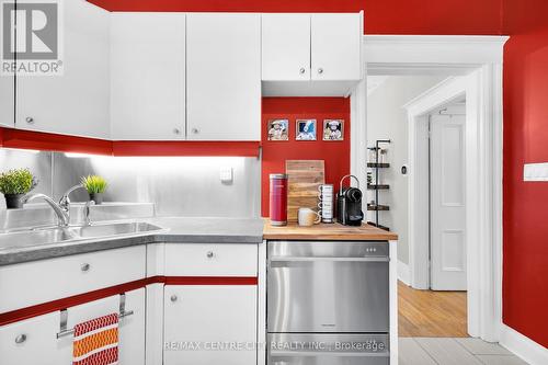 653 William Street, London, ON - Indoor Photo Showing Kitchen With Double Sink