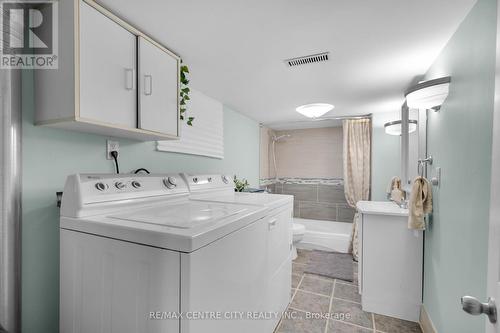 653 William Street, London, ON - Indoor Photo Showing Laundry Room