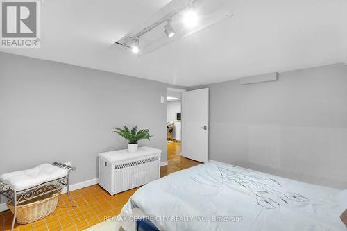 653 William Street, London, ON - Indoor Photo Showing Bedroom