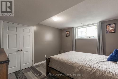 37 Union Street, Bayham (Vienna), ON - Indoor Photo Showing Bedroom