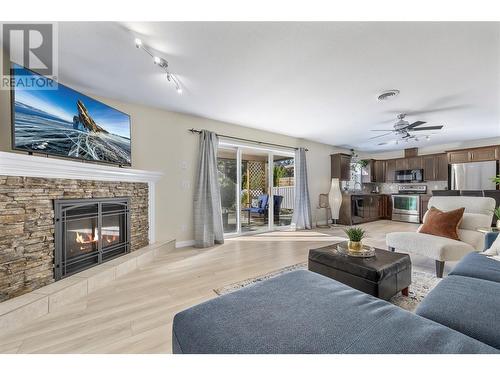 3832 Glen Canyon Drive, West Kelowna, BC - Indoor Photo Showing Living Room With Fireplace