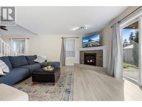 3832 Glen Canyon Drive, West Kelowna, BC - Indoor Photo Showing Living Room With Fireplace