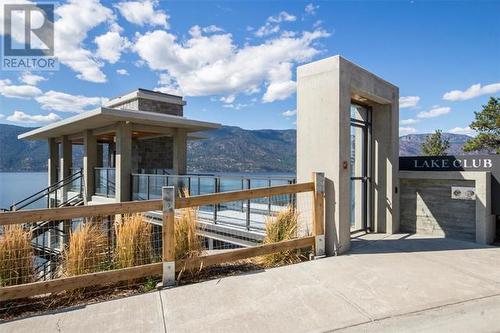 9829 Beacon Hill Crescent, Lake Country, BC - Outdoor With Body Of Water