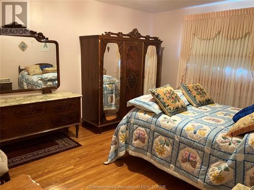 8 Regal Place, Chatham, ON - Indoor Photo Showing Bedroom