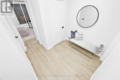 2335 1/2 Gerrard Street E, Toronto, ON - Indoor Photo Showing Other Room