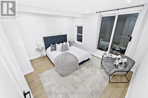 2335 1/2 Gerrard Street E, Toronto, ON - Indoor Photo Showing Bedroom