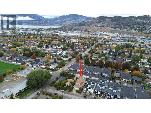 1020 Martin Avenue, Kelowna, BC - Outdoor With View