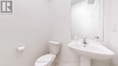 105 Carneros Way, Markham, ON - Indoor Photo Showing Bathroom