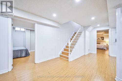 28 Mandel Crescent, Richmond Hill, ON - Indoor Photo Showing Other Room