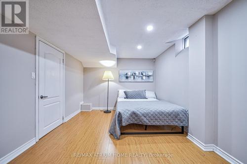 28 Mandel Crescent, Richmond Hill, ON - Indoor Photo Showing Bedroom