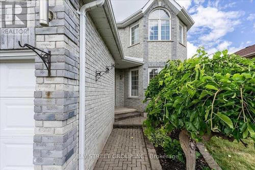 62 Summerset Drive, Barrie, ON - Outdoor