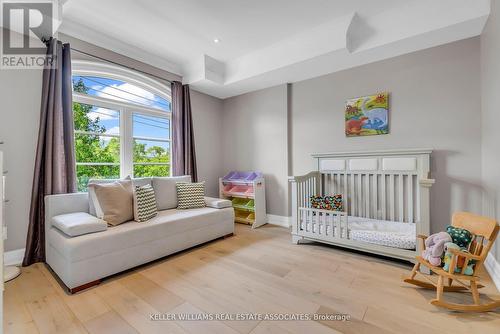 410 Atwater Avenue, Mississauga, ON - Indoor Photo Showing Bedroom