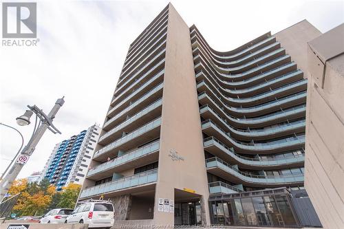 111 Riverside Unit# 404, Windsor, ON - Outdoor With Balcony With Facade