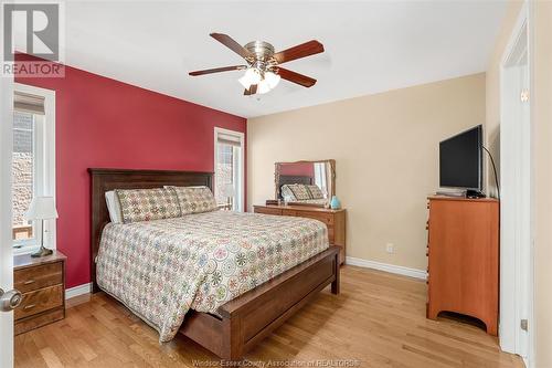 10 Elwood, Cottam, ON - Indoor Photo Showing Bedroom