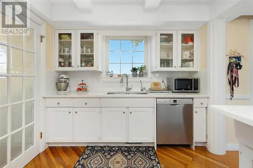 9055 Broderick Road, Lasalle, ON - Indoor Photo Showing Kitchen With Double Sink