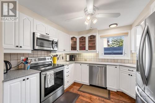 13 Sage Crescent, Ottawa, ON - Indoor Photo Showing Kitchen