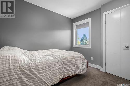 1131 Kilburn Avenue, Saskatoon, SK - Indoor Photo Showing Bedroom