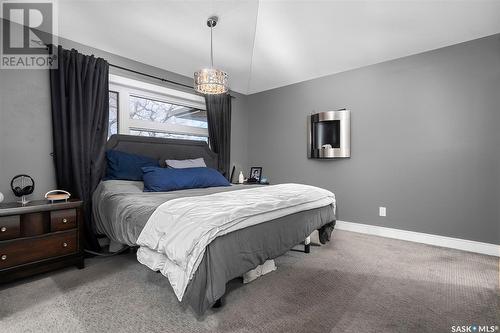 1131 Kilburn Avenue, Saskatoon, SK - Indoor Photo Showing Bedroom