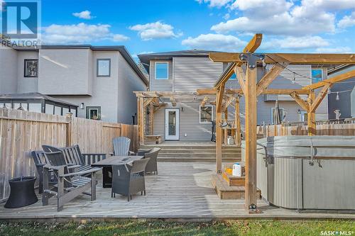 1131 Kilburn Avenue, Saskatoon, SK - Outdoor With Deck Patio Veranda