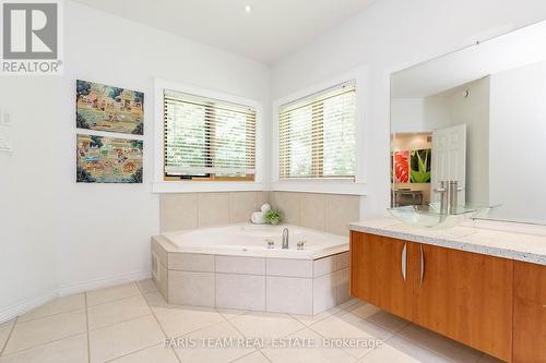 18 Red Oak Crescent, Oro-Medonte, ON - Indoor Photo Showing Bathroom