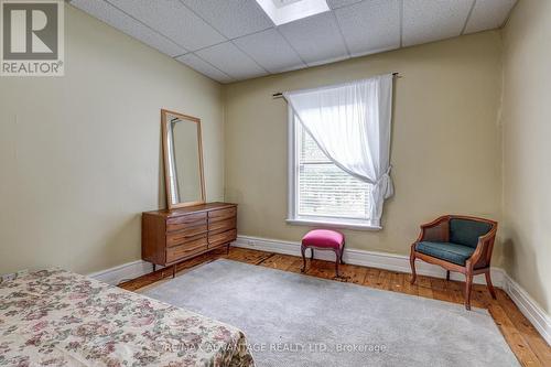 Bedroom/Sitting Room Bachelor - 193 Waterloo Street, London, ON - Indoor Photo Showing Bedroom