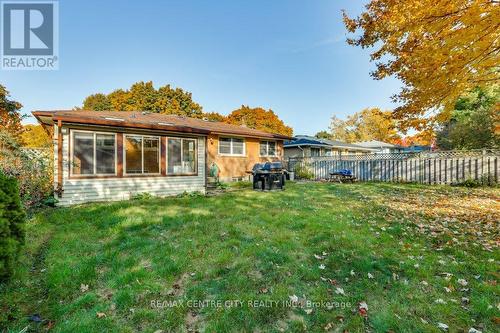 92 Cayuga Crescent, London, ON - Outdoor